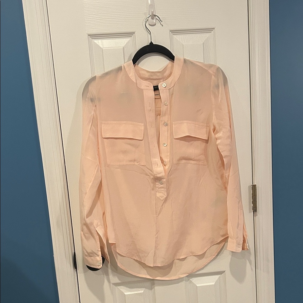 Banana Republic Women's Peach Button-Up Blouse. 100% silk